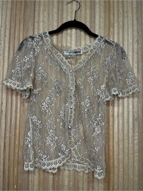 Necessary Objects Ivory Lace Floral Button-Front Blouse